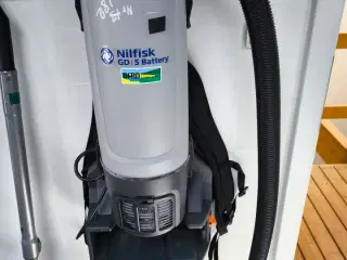 Rygstøvsuger NILFISK GD5 til batteri - inkl. lader og batteri