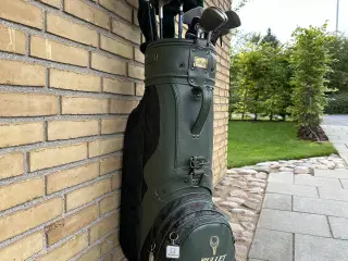 GOLFSÆT Grafit Spalding m/u ny alu. golfvogn