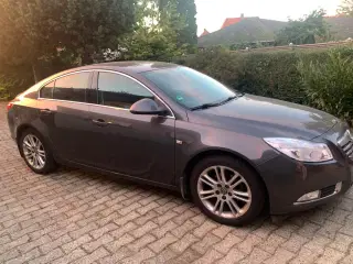 Opel Insignia 1,8 Cosmo