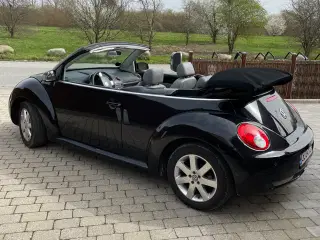 VW Beetle 1.6 Cabriolet