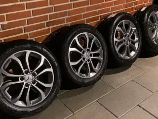 Originale 17” Mercedes fælge med gode dæk!