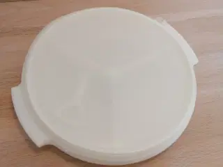Tupperware serveringscenter med låg