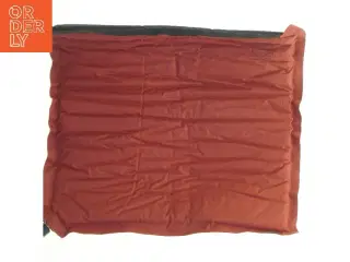 Oppustelig siddeunderlag fra Nordisk (str. 40x40 cm)