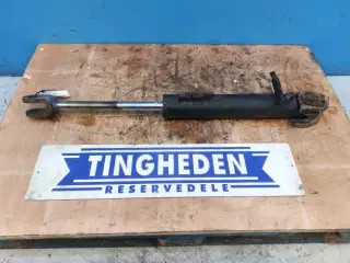 Atlas AR60 Styrecylinder 8021314