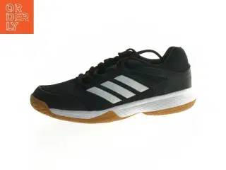 Indendørs sportssko Adidas, str 36 fra Adidas (str. 36 )