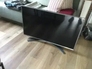 LG fjernsyn 43 tommer