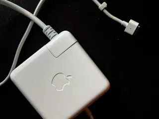 Apple Macbook Pro 85W Magsafe 1