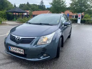 TOYOTA AVENSIS 2.0 STW D-4D. Diesel. 2011