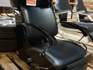 Vaskestol fra frisørsalon (MOMSFRI)
