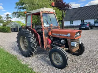 Massey Ferguson 135