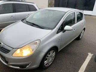 Opel Corsa 1,3 CDTi 90 Cosmo