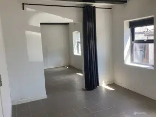 Erhvervslejlighed i Farum
