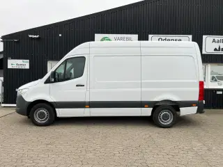 Mercedes Sprinter 319 3,0 CDi A2 Kassevogn aut. RWD