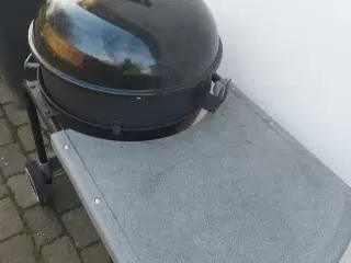 Weber kuglegrill til kul