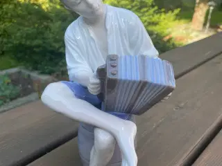Figur Harmonikaspiller (Merry Sailor) BG