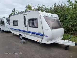 2008 - Hobby Excellent 540 WLU   FLOT OG VELHOLDT CAMPINGVOGN MED ENKELTSENGE OG MASSER AF SKABSPLADS