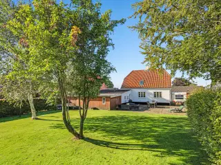 Familiehus i Næsbjerg sælges