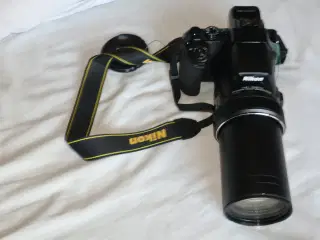 Nikon Coolpix 1000, 125 x optisk Zoom, 24-3000 mm