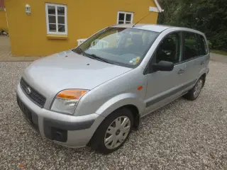 Ford Fusion 1.6 TDCi. Synet til 4/26. 