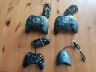 Xbox original controllers