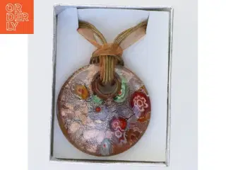 Unika glassmykke,  håndlavet italiensk design (str. Kasse 9 x 6 cm)