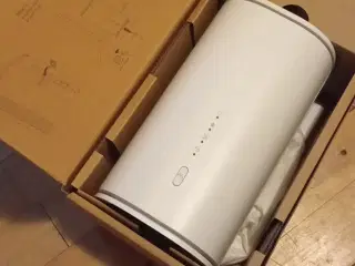 Zyxel 5G NR5307 Router (til 5G simkort)