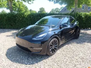 PERSONBIL, TESLA