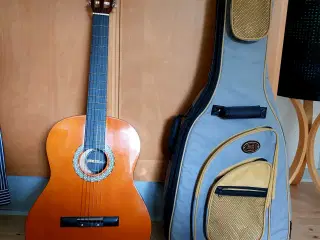 Guitar + etui, pæn (begynder) 