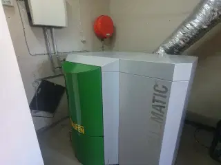 ÖkoFEN stokerfyr - selvrensende, m/snegl til lager