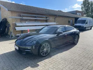 Porsche Panamera 4 2,9 E-Hybrid PDK