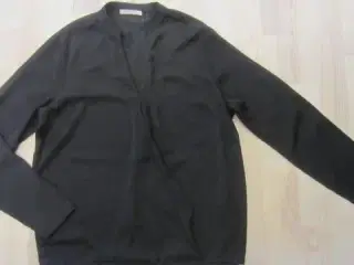 Str. S, sort bluse/skjorte