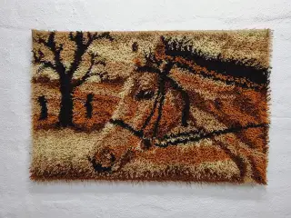 Rya tæppe med hestemotiv