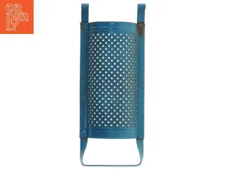 Rivejern Madame Blå (str. 29x12 cm)