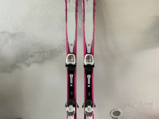 Carving ski