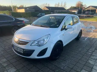 Oper Corsa 1.0 benzin