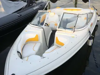 Speedbåd Bowrider med bådtrailer 