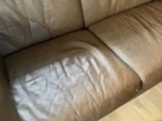 2 sofaer kan afhentes gratis Kærmindevej 21 2630 T