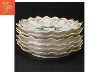 Porcelænskagetallerkener med guldkant fra M Z (str. Ø. 16 cm)