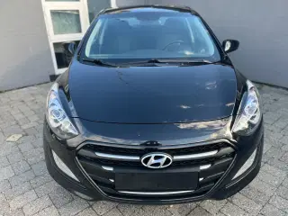 Hyundai i30 1,6 GDi Style Eco