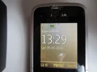 Nokia C1-01 mobiltelefon. Solid og stabil GSM/GPRS