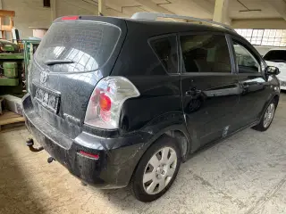 TOYOTA COROLLA VERSO 1,8 SPORTS VAN
