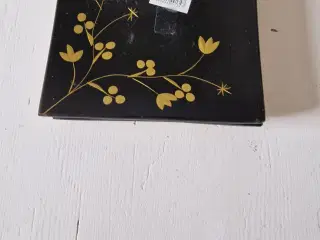 4 dekorations tallerkener 