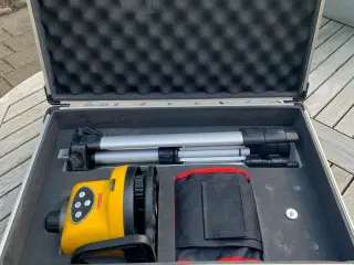 Laser nivellerings aperat med stabilt stativ