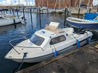 Ryds 435 FC motorbåd m. Tohatsu MFS 30HK fra 2009