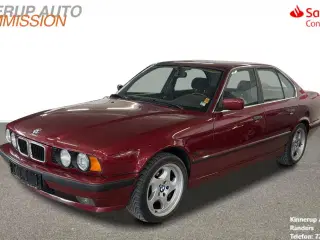 BMW 520i 2,0 Executive 150HK