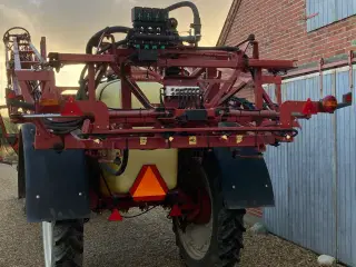 Hardi sprøjte, 20 m, 2800 liter