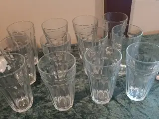 12 høje glas