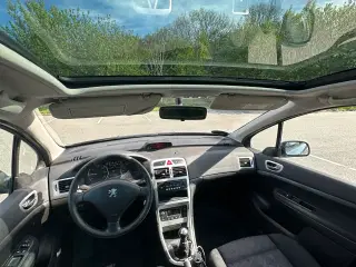 Peugeot 307 1.6 HDI 7 personers