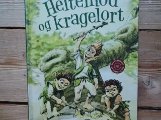 Heltemod og Kragelort BOG + CD af Josefine Ottesen