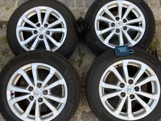 16" Toyota fælge m. helårs Michelin dæk